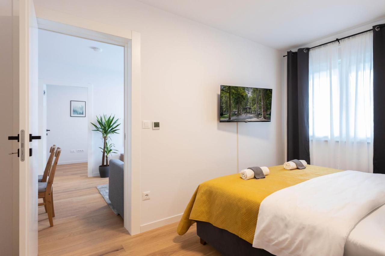 Design 2Bdr Apartment With Balcony- Free Parking Zagreb Exterior photo