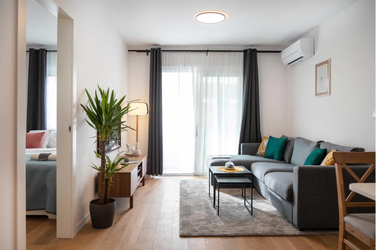 Design 2Bdr Apartment With Balcony- Free Parking Zagreb Exterior photo